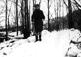 vera lacey on ice parkston ny spring 1923.jpg